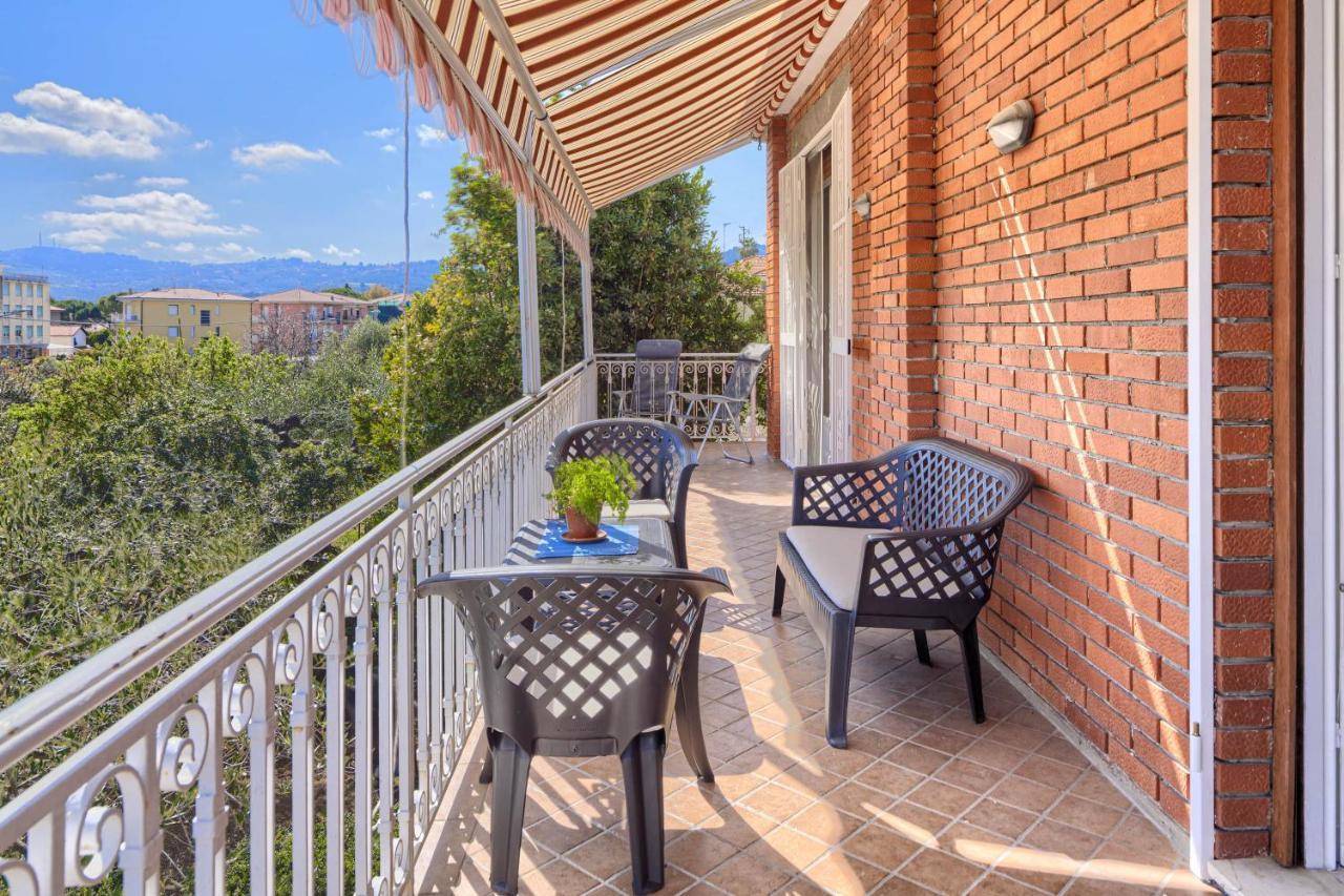 Villa La Rodina Диано-Марина Экстерьер фото